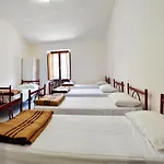 Hostel Del Parco Di Monte Cucco *