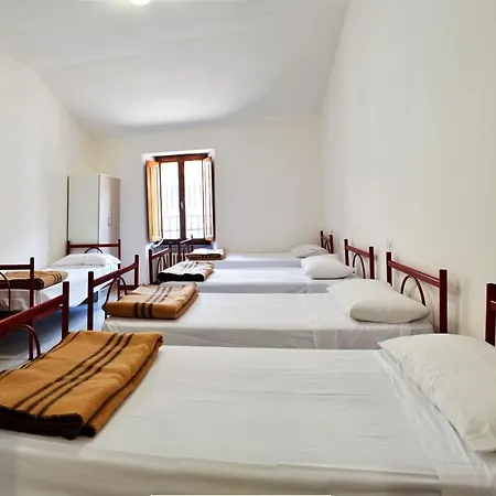 Albergue Del Parco Di Monte Cucco *