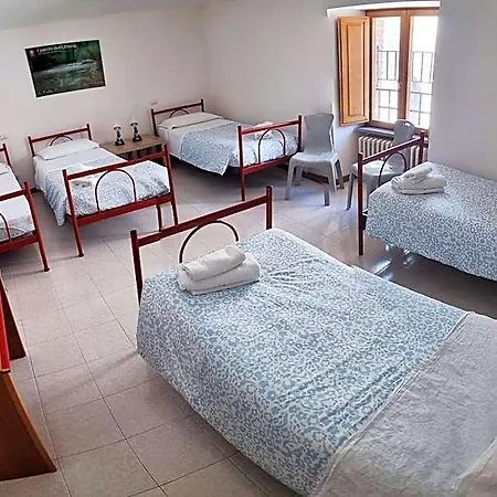 Hostal Del Parco Di Monte Cucco *