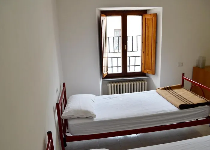 Hostel Del Parco Di Monte Cucco *